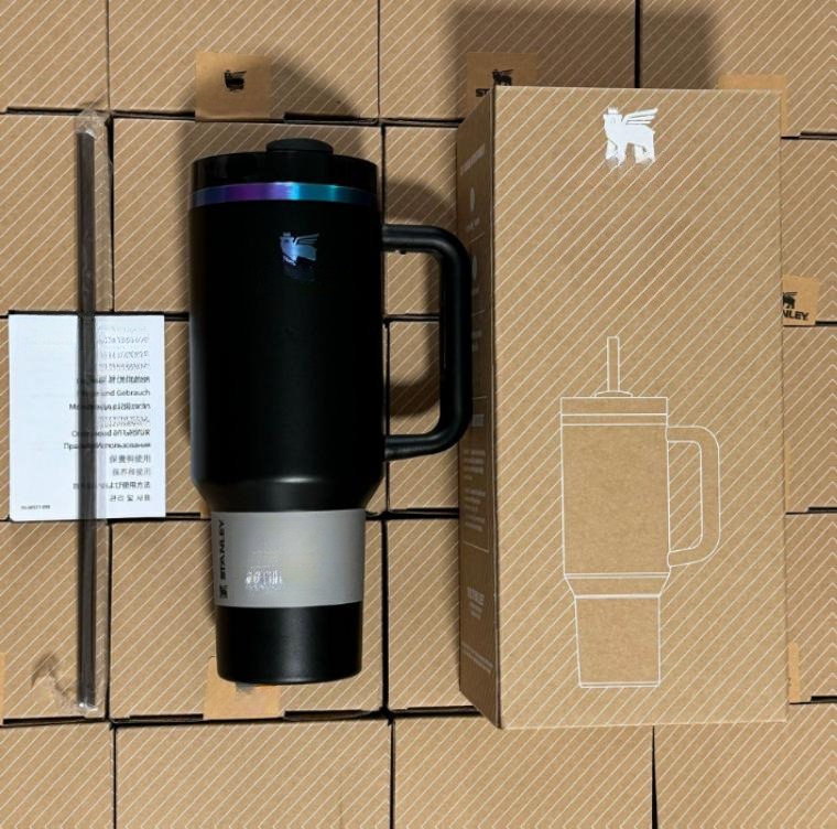 Gourde Stanley Flowstate Tumbler 40 OZ | 1.18 L avec anse — noir avec reflets violet/bleu irisés