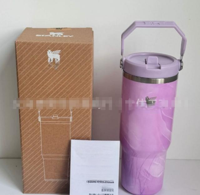 Gourde Stanley IceFlow Flip Straw Tumbler 30 OZ / 887 mL avec anse — violet / lilas marbré, anse et couvercle mauves