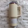 Gourde Stanley Quencher H2.0 Tumbler 40 oz / 1.18 L avec anse — beige / crème