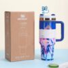 Gourde Stanley Quencher H2.0 Tumbler 40 OZ / 1.18L avec anse — bleu, édition K-pop Demon Hunters / Huntr/x