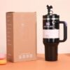 Gourde Stanley Quencher H2.0 Tumbler avec anse — noir moucheté blanc, motif aucun personnage