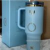Gourde Stanley Quencher ProTour Tumbler 40 oz / 1.18 L avec anse — bleu ciel