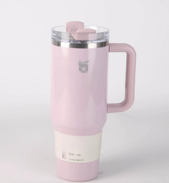 Gourde Stanley Quencher Tumbler avec anse — rose pâle