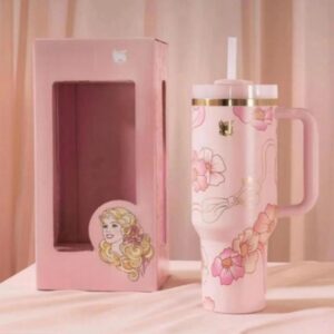 Gourde Stanley Quencher Tumbler avec anse — rose pâle, édition Barbie