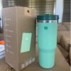 Gourde Stanley Quencher Tumbler avec anse — vert menthe